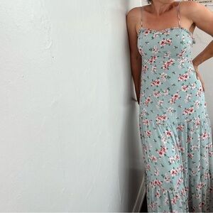 Lulu's Tiered Floral Maxi Dress
